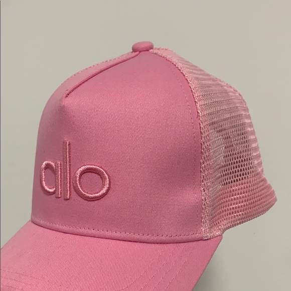 ALO Yoga Accessories - ALO Yoga Pink Mesh Trucker Hat